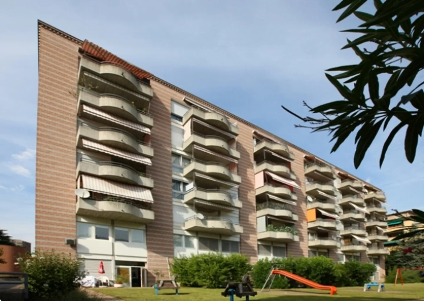 Central 4.5 Room Apartment - Photo 1 of 1