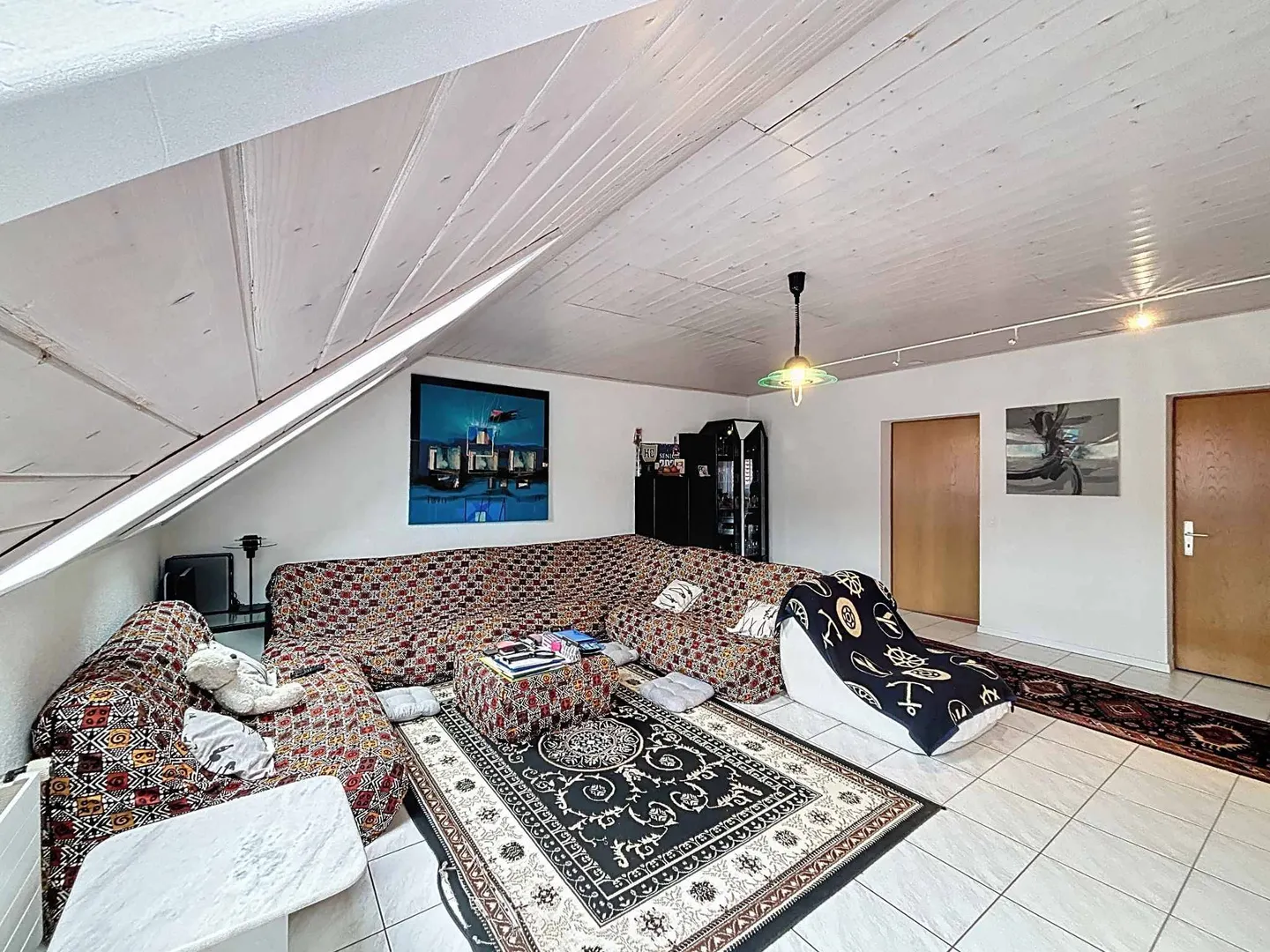 Appartement spacieux à La Chaux-de-Fonds - Photo 2 sur 12