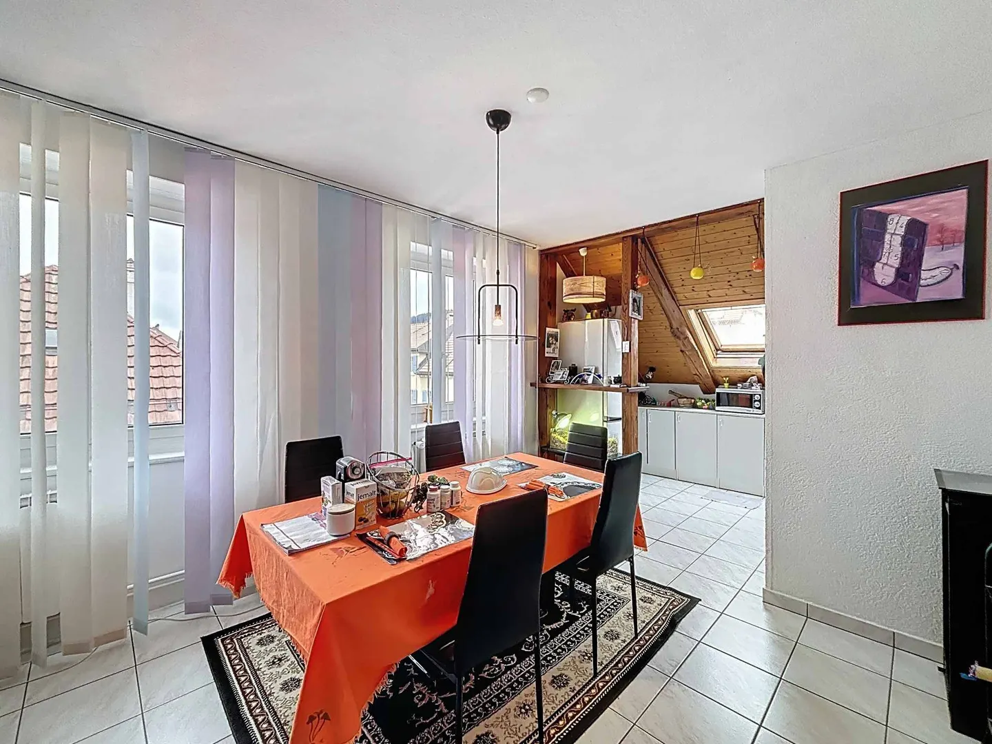 Appartement spacieux à La Chaux-de-Fonds - Photo 5 sur 12