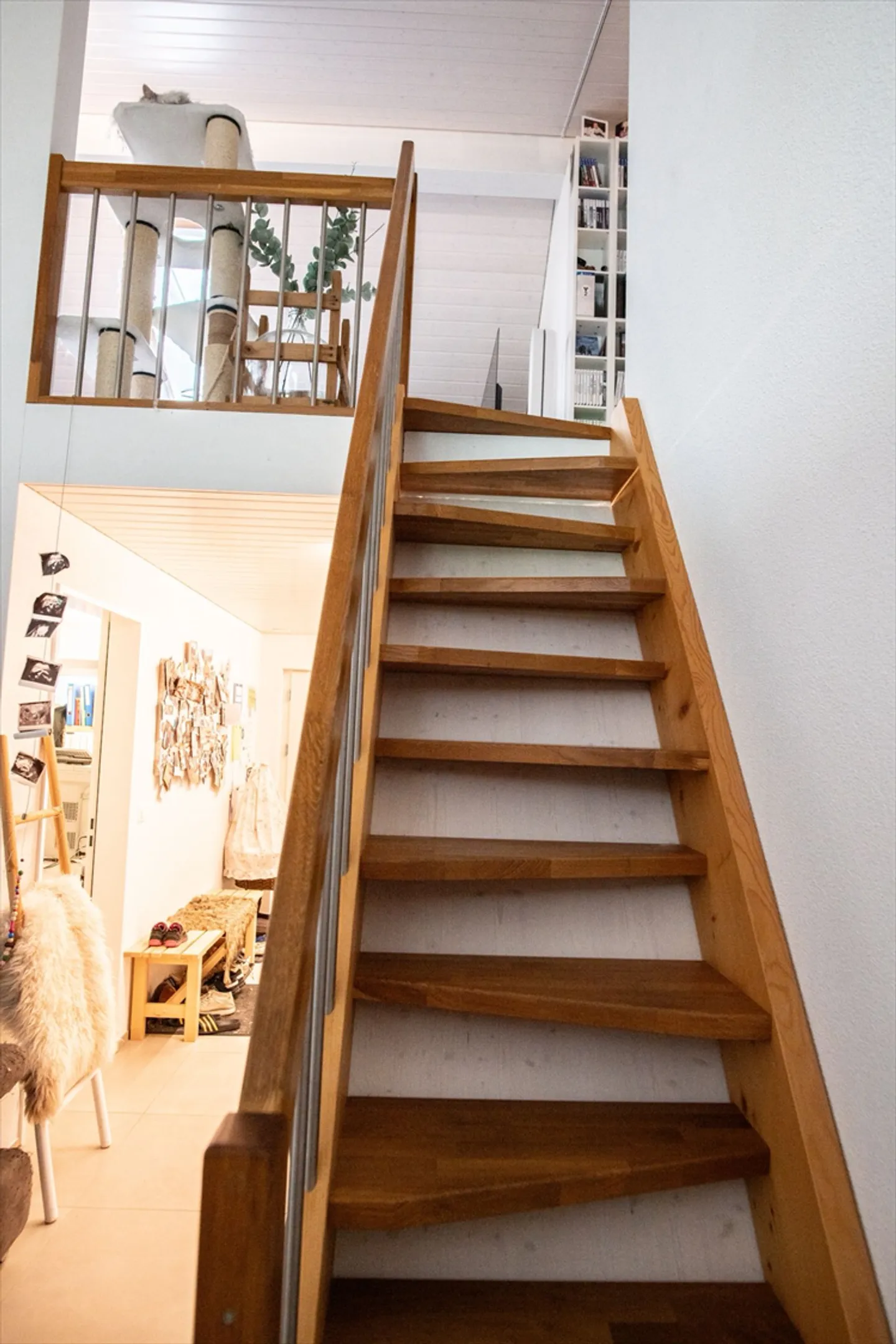 Charmante 4.5-Zimmer Maisonette-Wohnung mit Balkon in Schwanden GL - Foto 8 von 12
