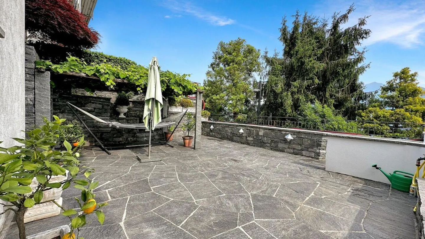 Brione sopra Minusio - Villa with 3 Apartments - Photo 17 of 21