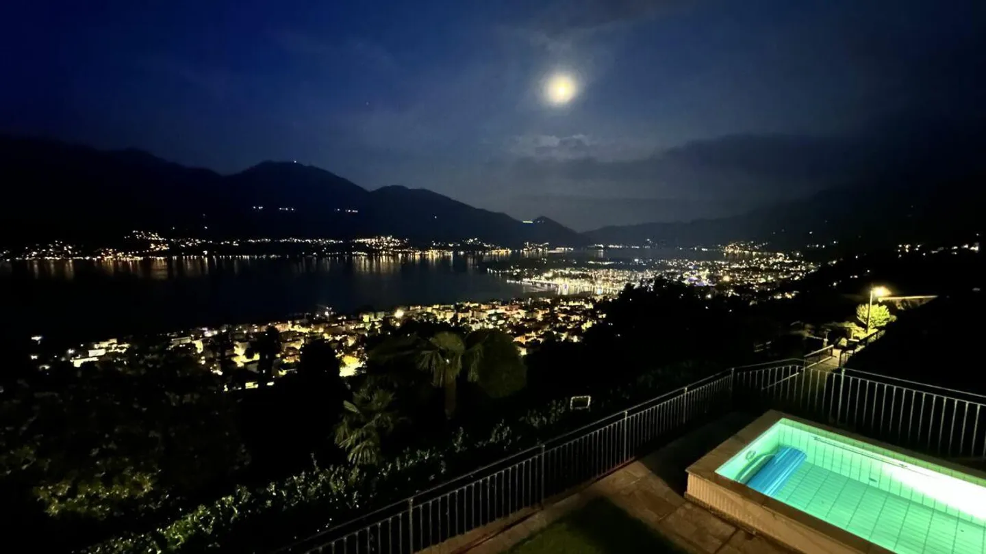 Brione sopra Minusio - Villa with 3 Apartments - Photo 21 of 21