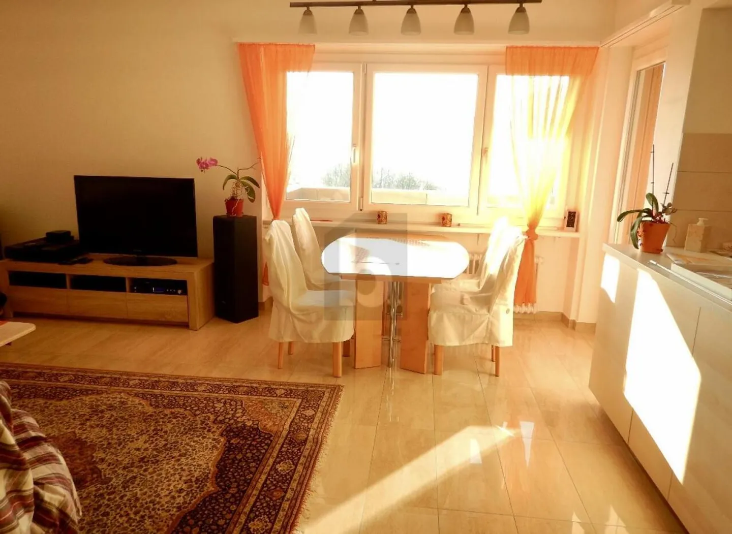 BRIGHT APARTMENT WITH POOL - Photo 3 of 5