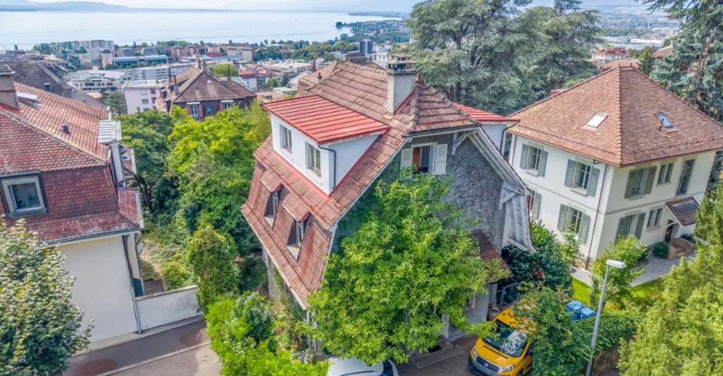 LAUSANNE 1004 – 6-room house, lake view, garden & 4 parking spaces - Photo 3 of 13