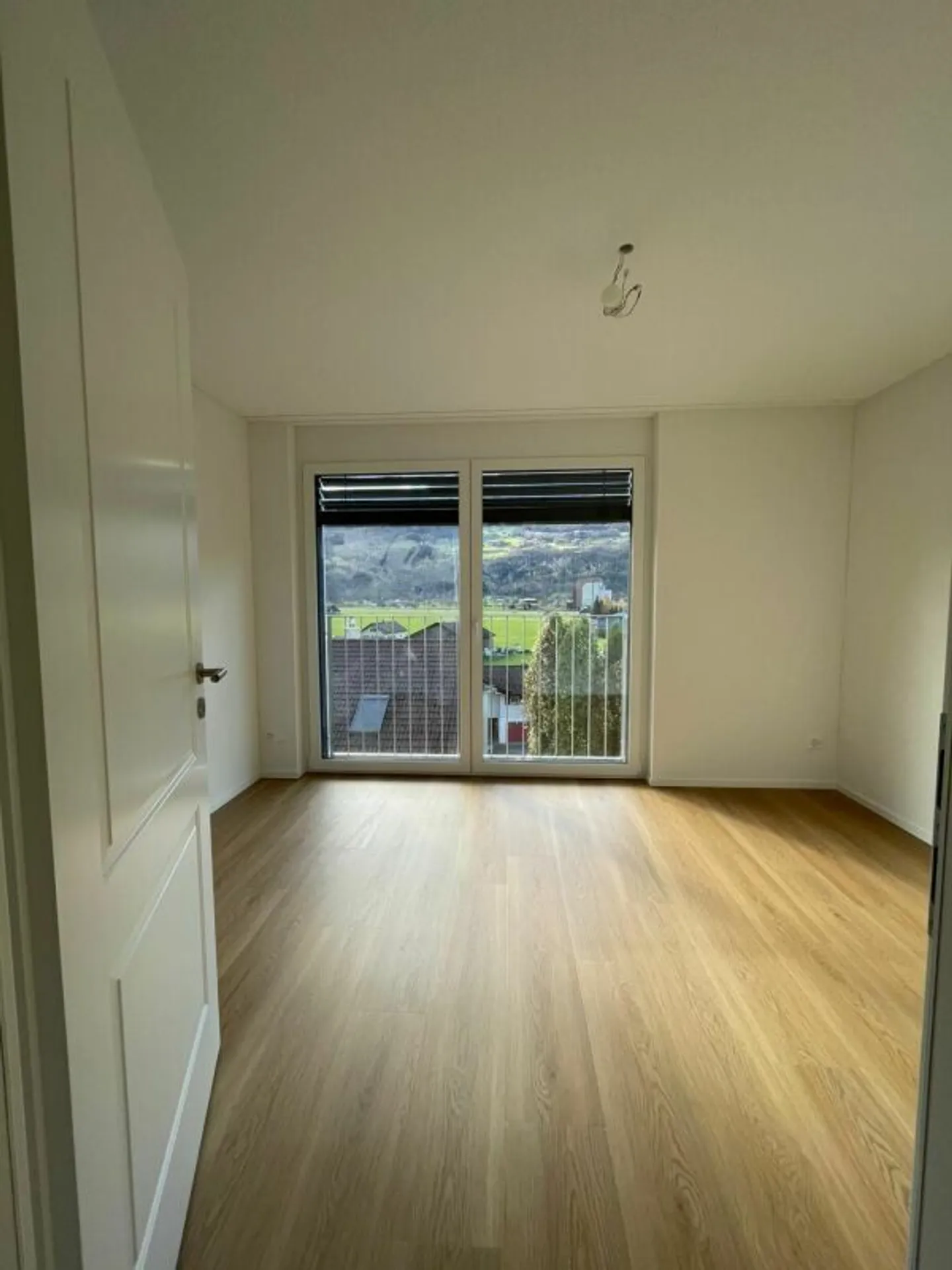 3½ Room New Apartment on the Ground Floor with Wonderful View - Photo 7 of 19