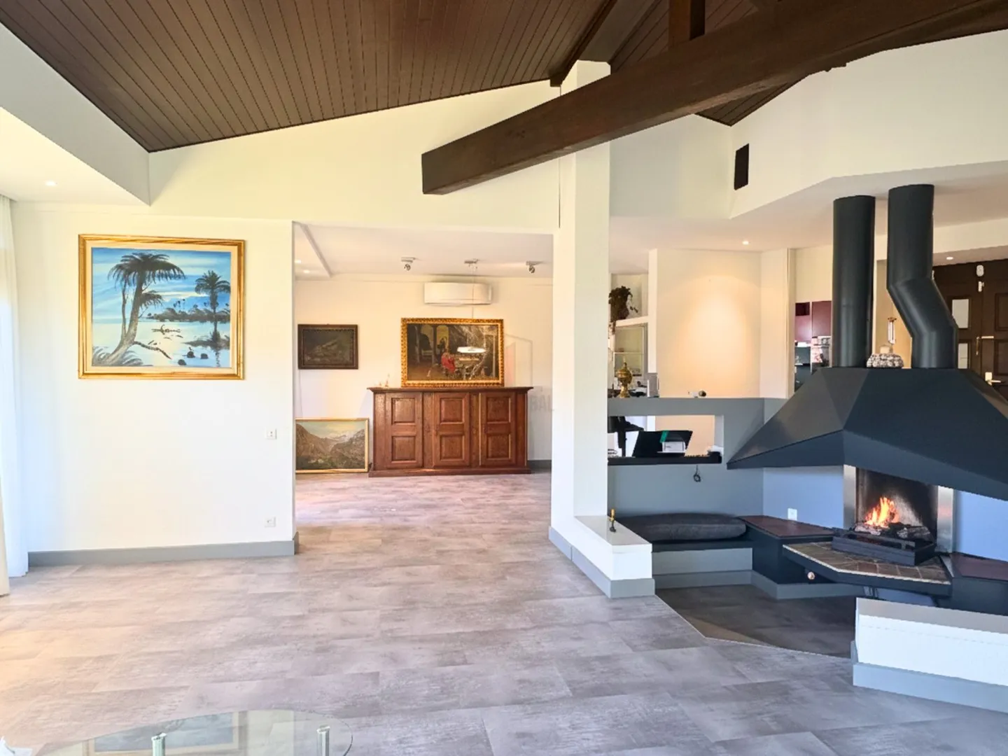 A Jewel in the Green - Photo 5 of 13