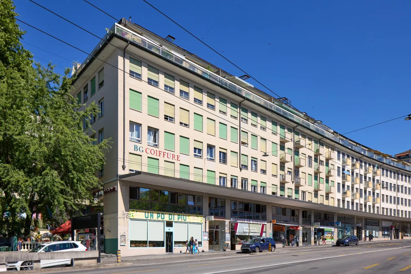 Commerce - Photo 1 of 7