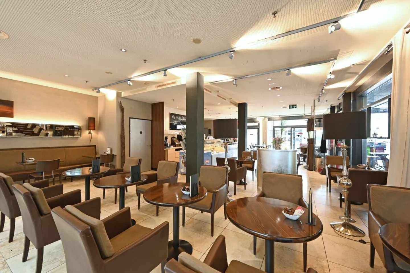 Espace bistro dans un emplacement attrayant au marché de Strättligen à Thun - Photo 4 sur 12