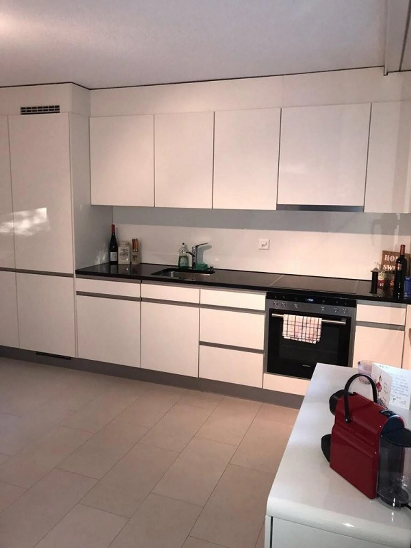 Appartement spacieux avec vue sur la verdure - Photo 2 sur 7