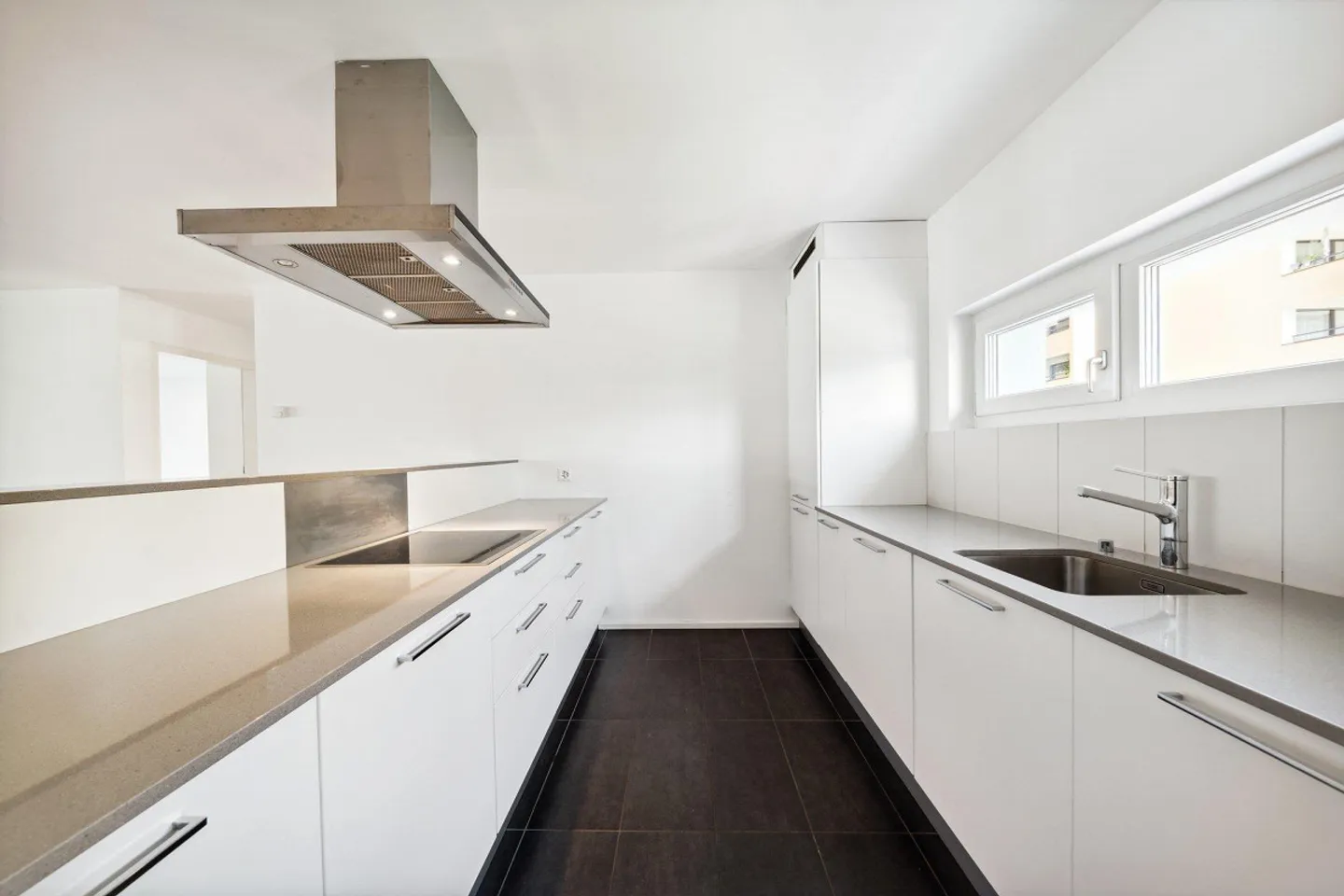 Modern und hell - Foto 3 von 10