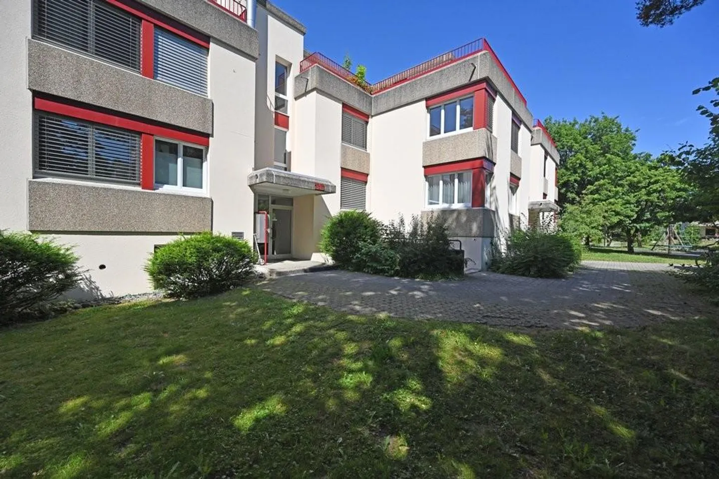 Appartement spacieux avec vue sur la verdure - Photo 7 sur 7