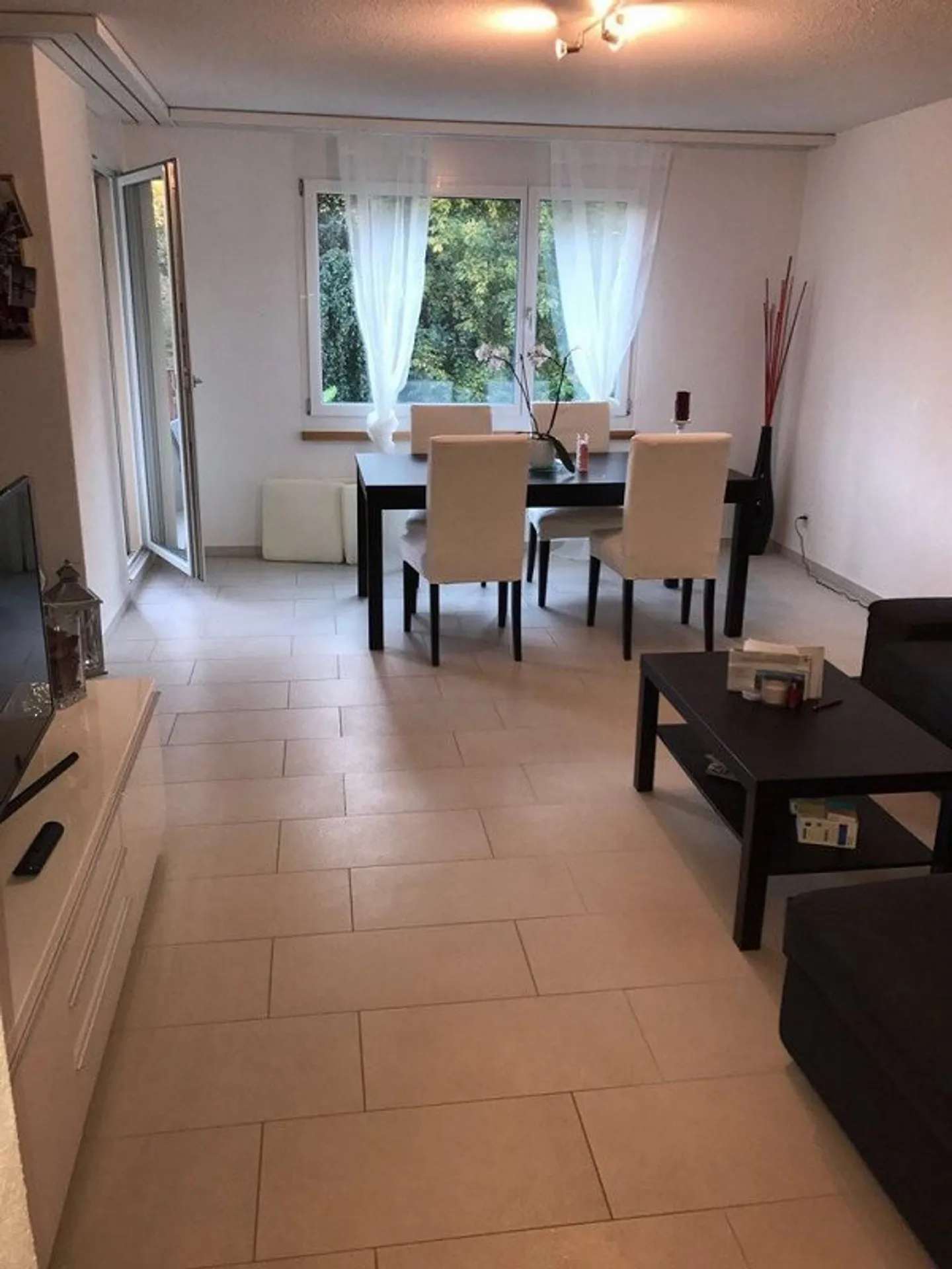 Appartement spacieux avec vue sur la verdure - Photo 4 sur 7