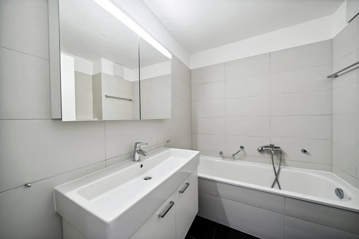 Modern und hell - Foto 4 von 10