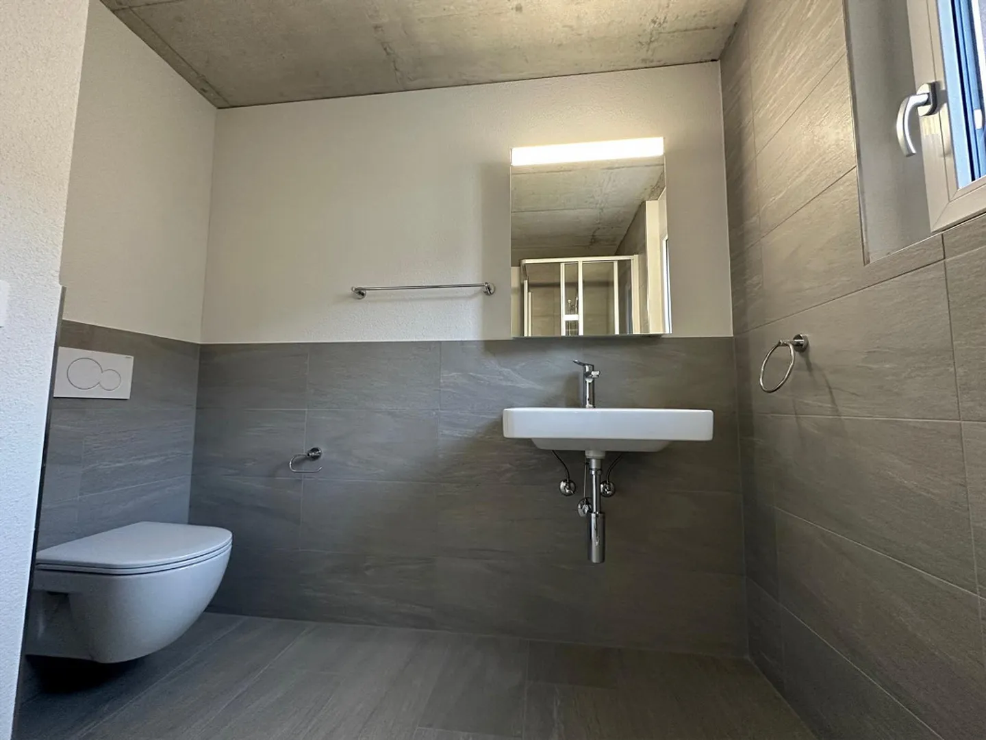 Great 3.5 Room Apartment - Garden Apartment with Idyllic Seating Area - Photo 2 of 12