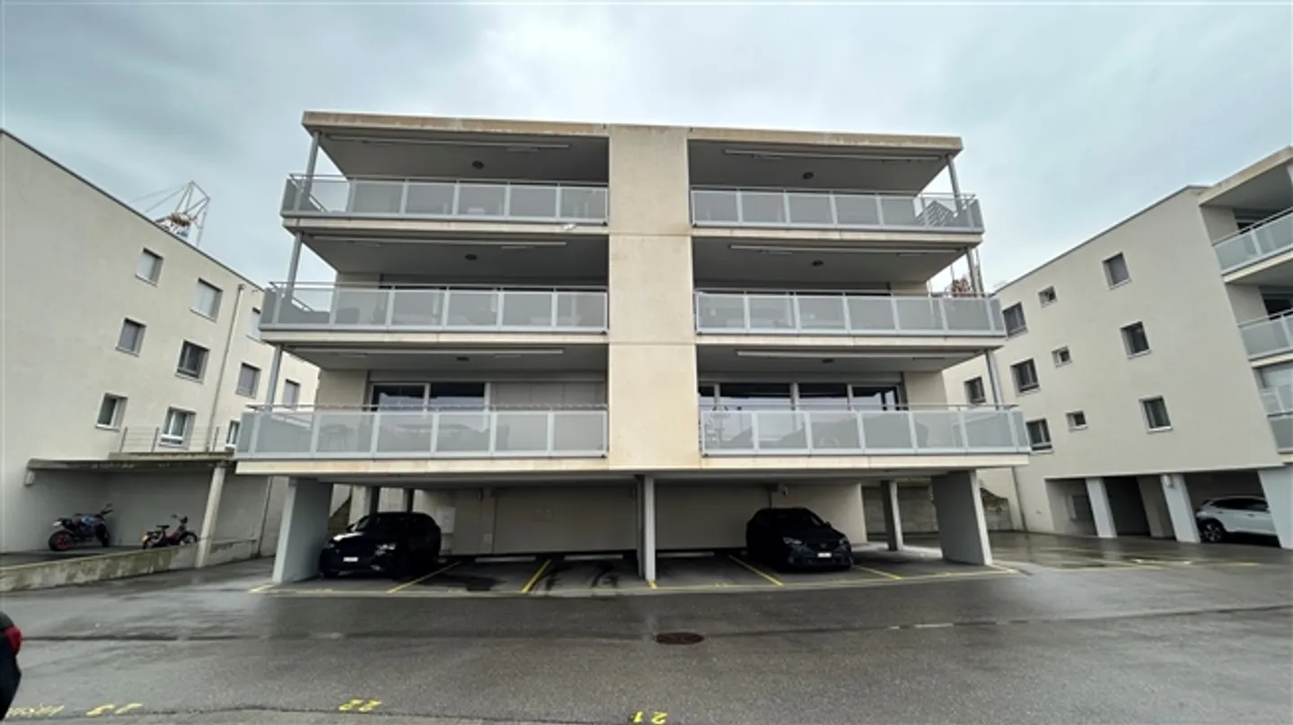 «Außenparkplatz Nr. 22» - Foto 1 von 1