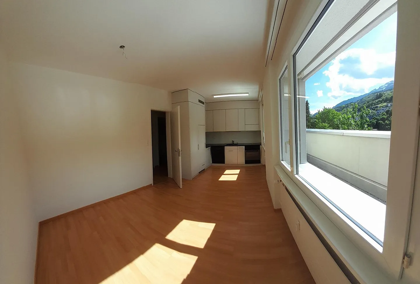 Geräumige Attikawohnung in Buchs - Foto 3 von 11