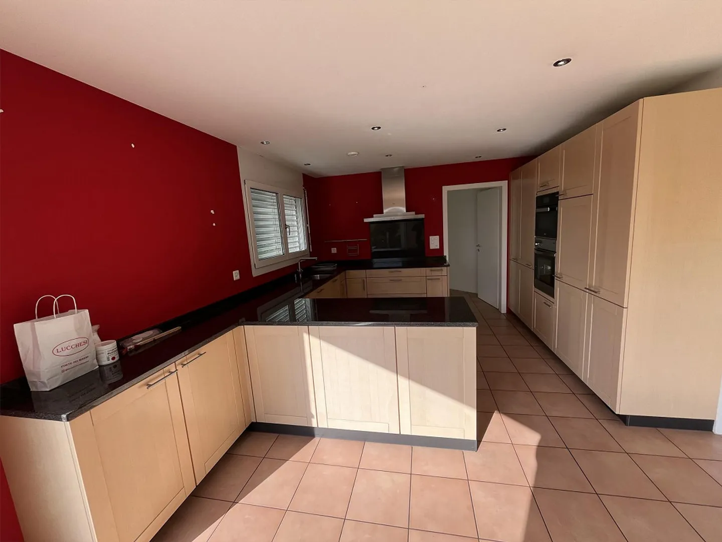 Exklusives 6.5-Zimmer-Haus mit Einliegerwohnung und Panoramaweitsicht - Foto 13 von 30