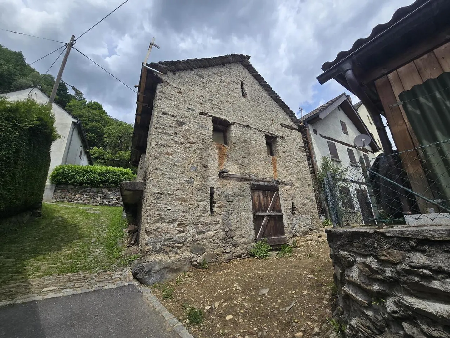 Affascinante progetto di ristrutturazione - Foto 1 di 5