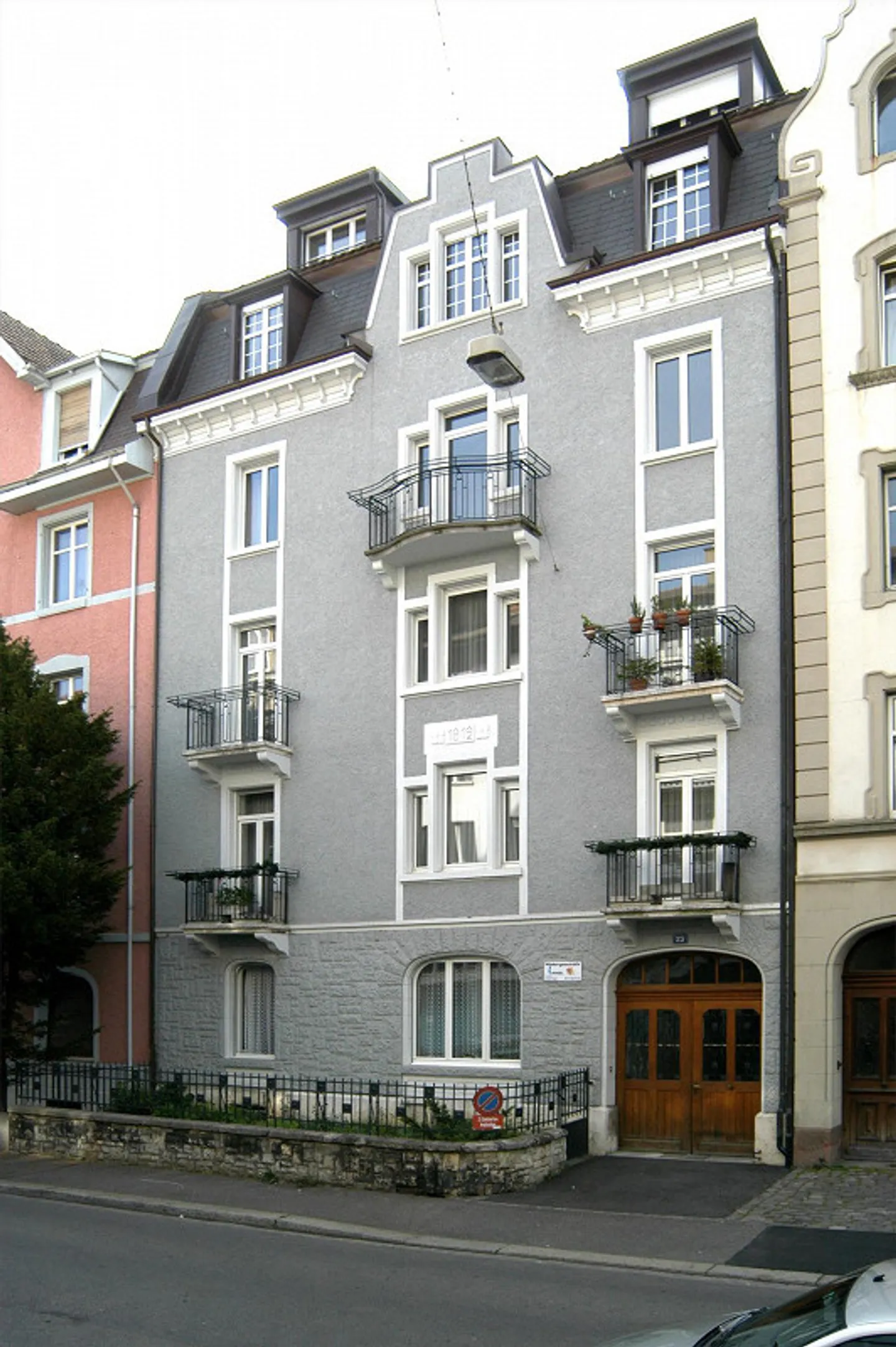 Altbauwohnung im Gundeli-Quartier - Foto 1 von 7