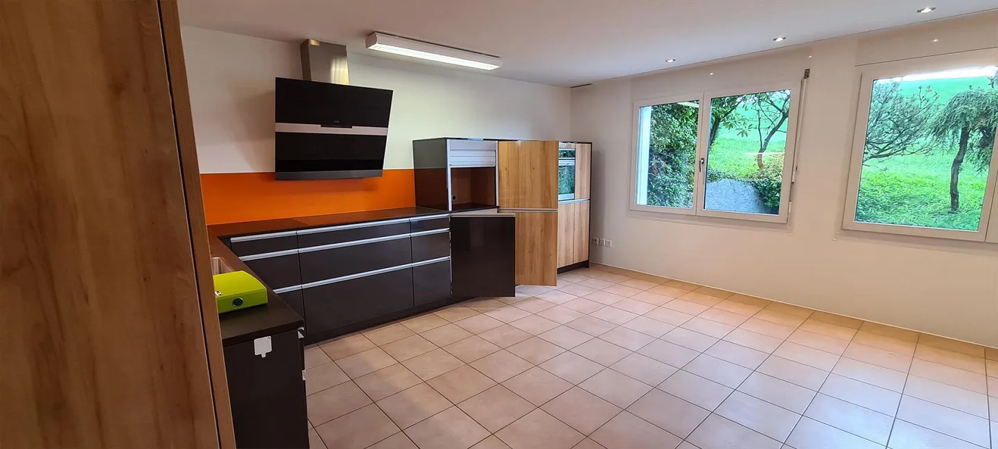 Exklusives 6.5-Zimmer-Haus mit Einliegerwohnung und Panoramaweitsicht - Foto 25 von 30