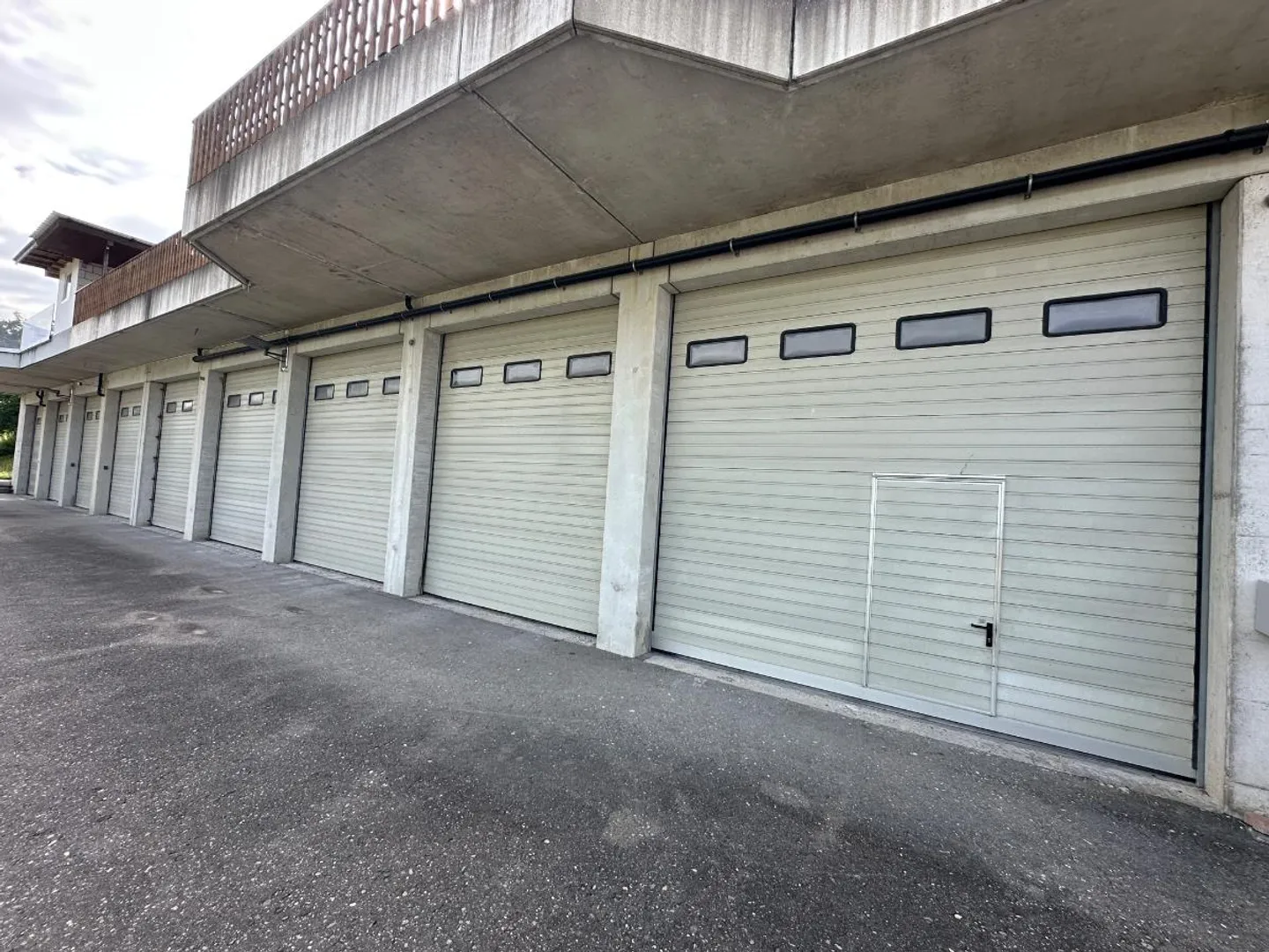 Edificio ad uso misto in affitto - Foto 1 di 5