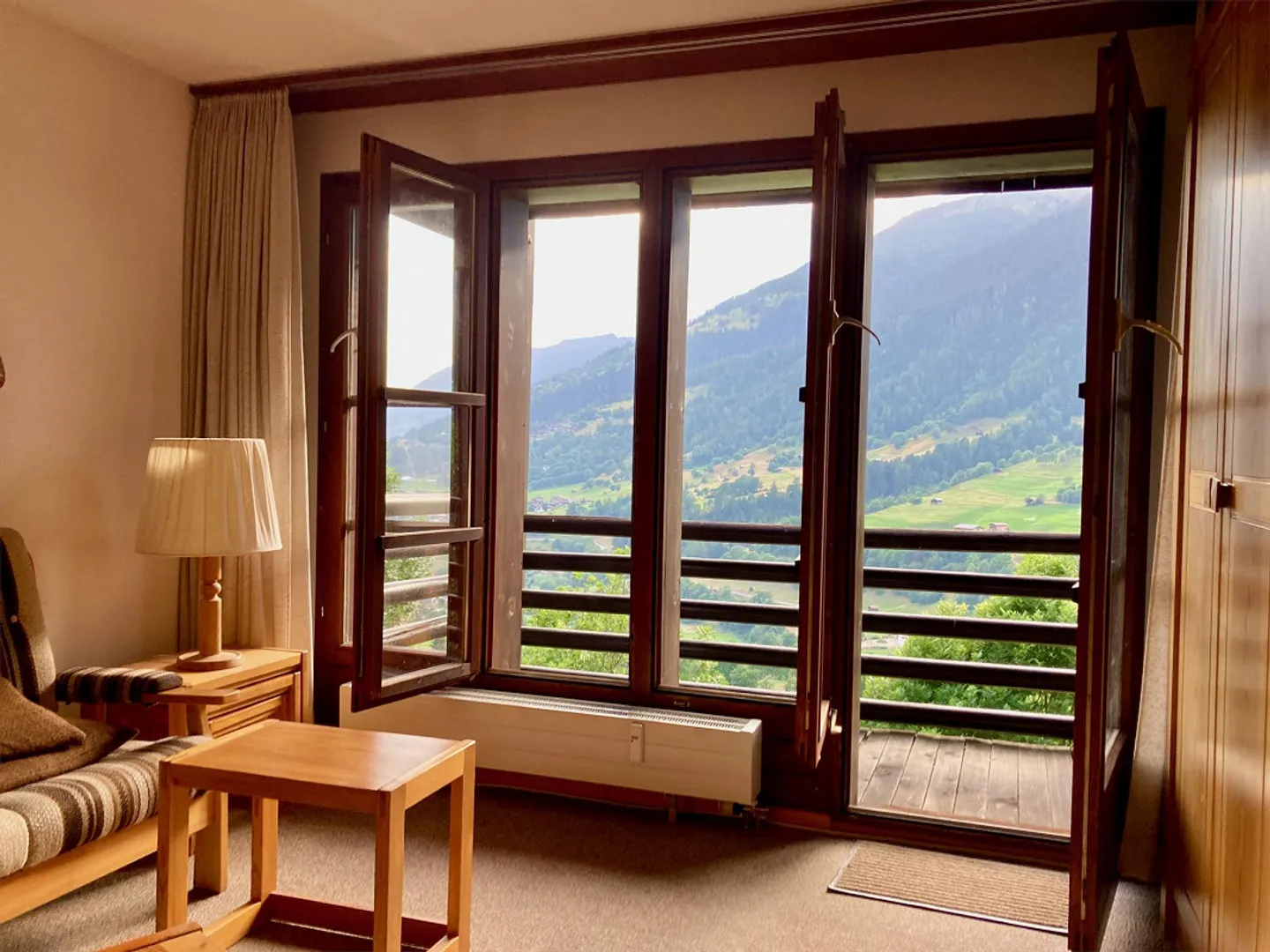Grandiose Aussicht und viel Sonne - Foto 2 von 11