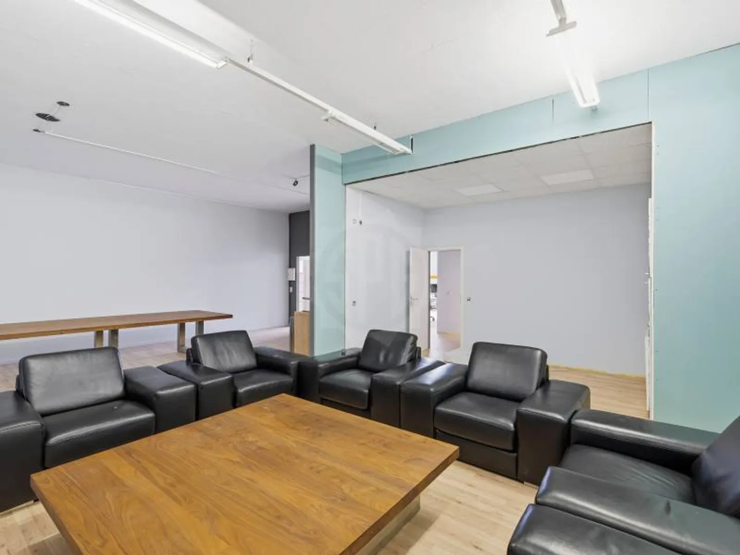 Office - Photo 2 of 12