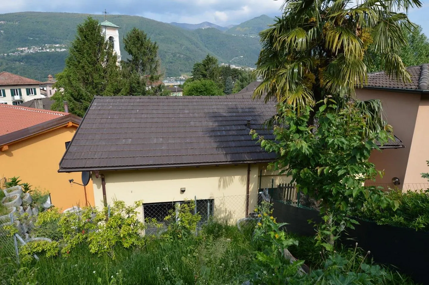 3.5-ROOM DUPLEX APARTMENT WITH GARDEN IN A TWO-FAMILY HOUSE - Photo 11 of 11