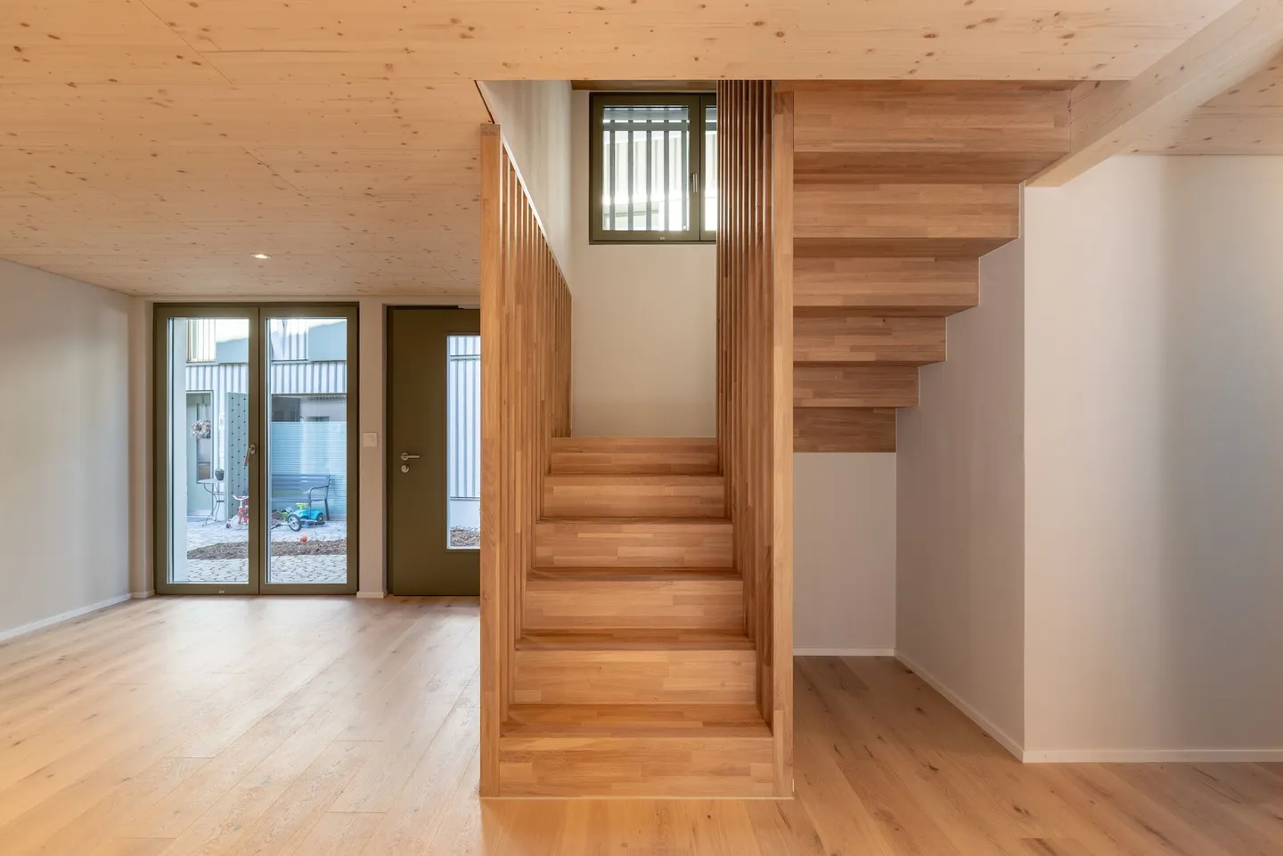 Ready to move in! Completely renovated 5.5 room single-family house in beautiful WEIHERHOF - Photo 5 of 25