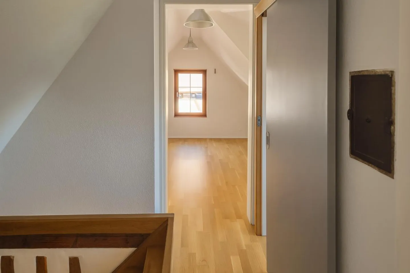 Häxehüsli by the Stream - Photo 9 of 13