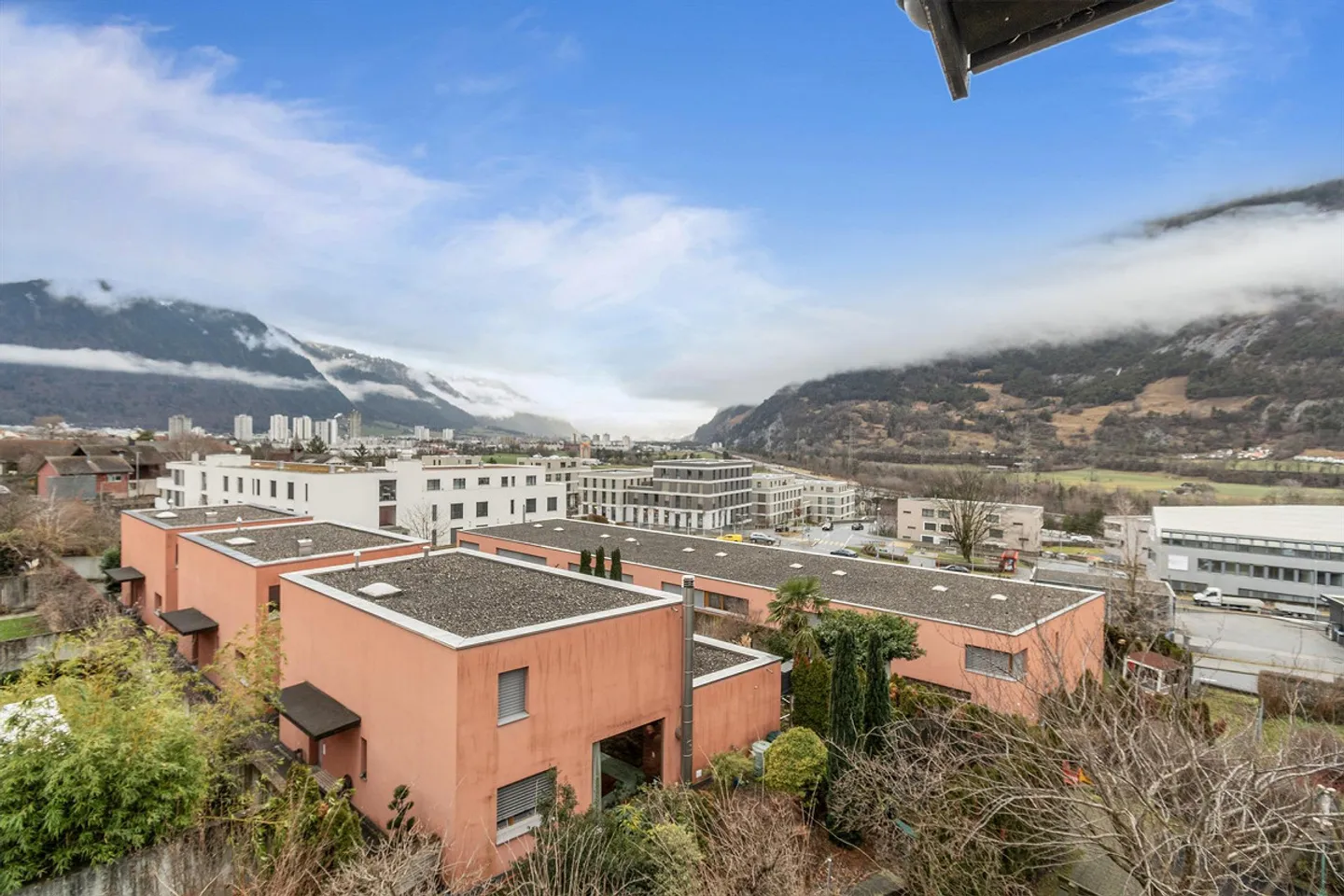 Renovated 4.5 attic apartment with stunning views 119m2 - Photo 27 of 27