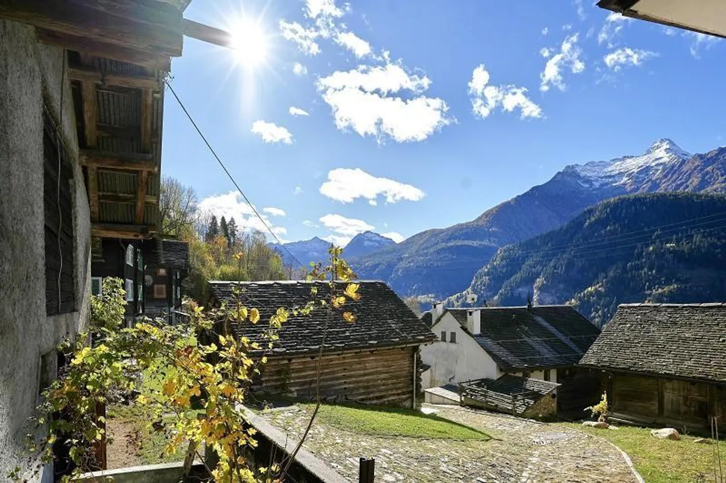 Rustico di 3 locali con licenza edile molto soleggiata e tranquilla - Foto 11 di 16