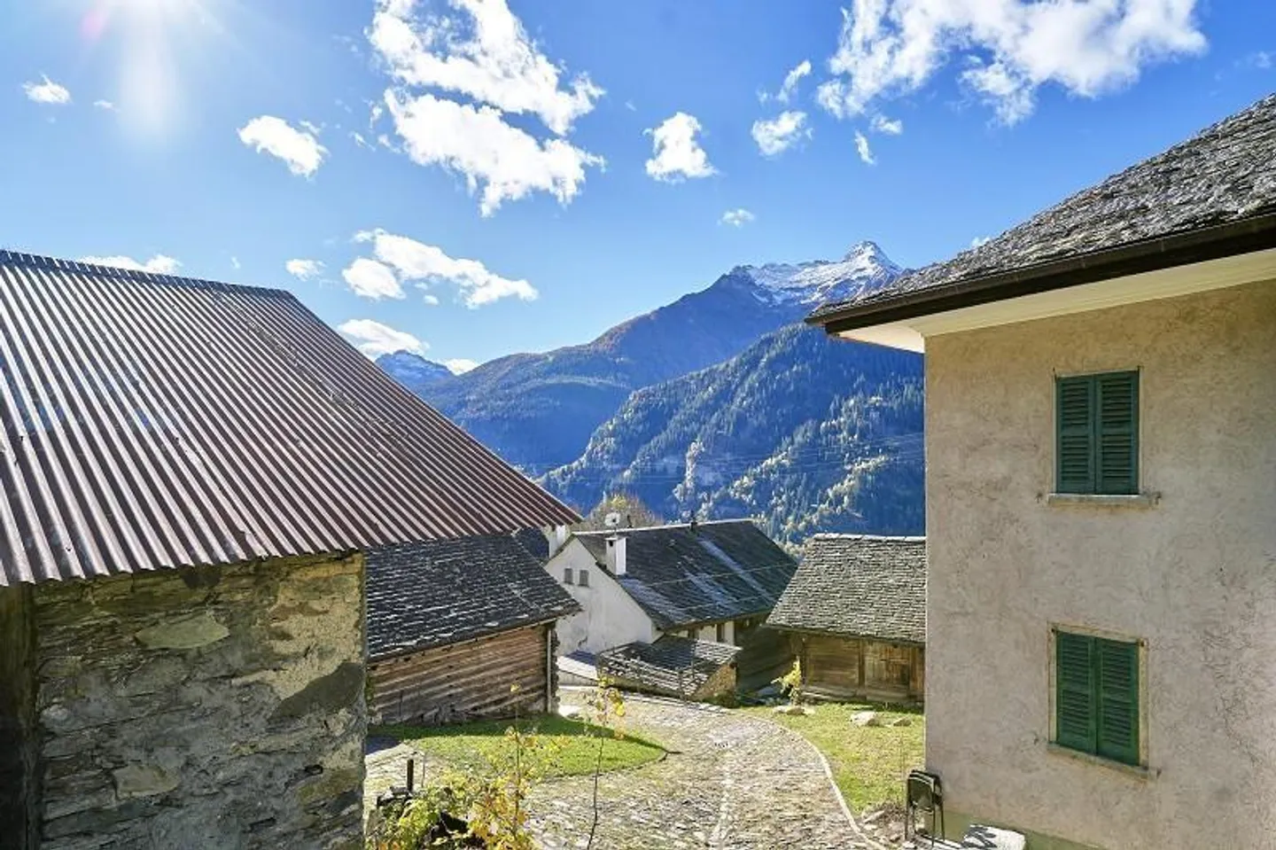 Rustico di 3 locali con licenza edile molto soleggiata e tranquilla - Foto 12 di 16