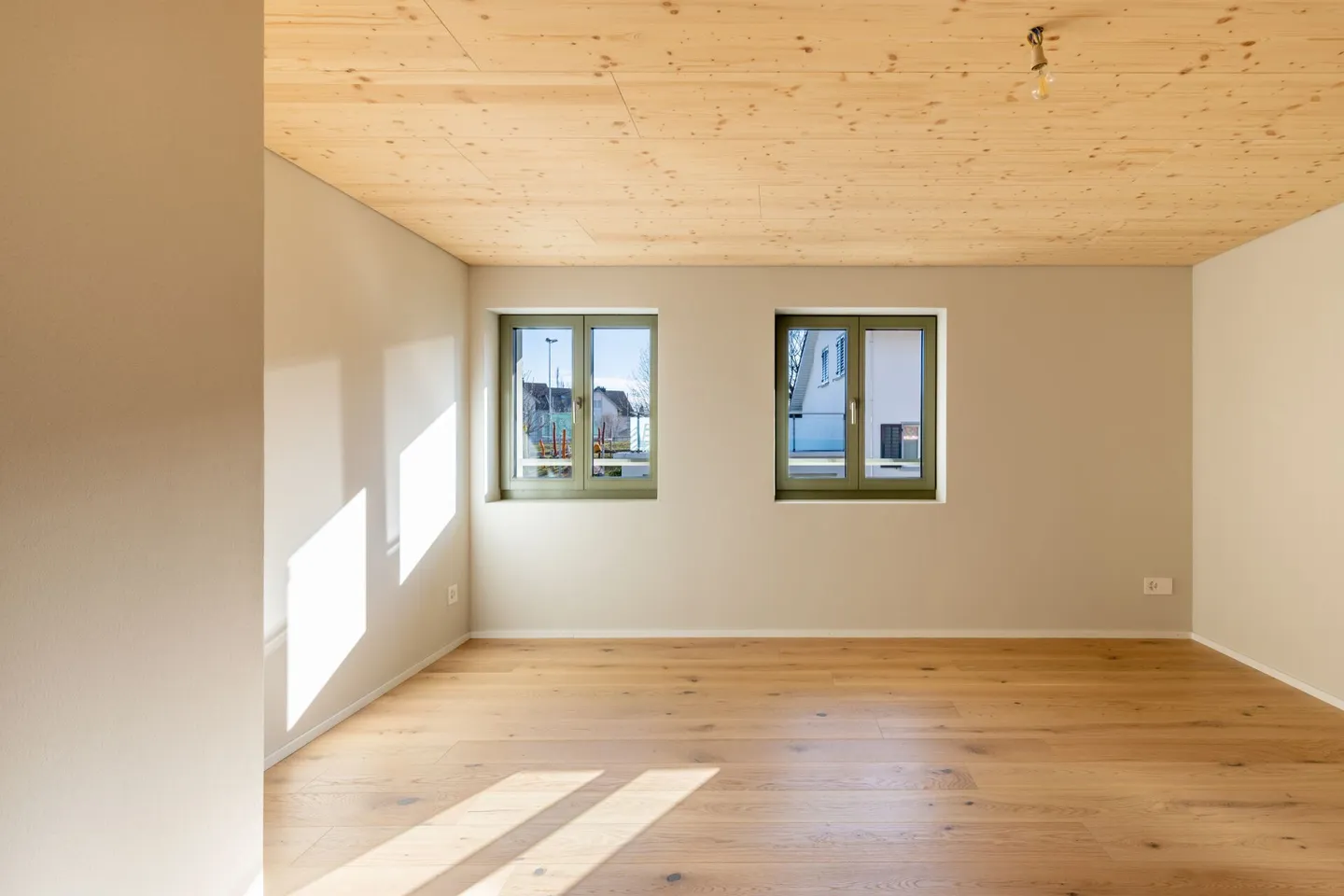 Ready to move in! Completely renovated 5.5 room single-family house in beautiful WEIHERHOF - Photo 16 of 25