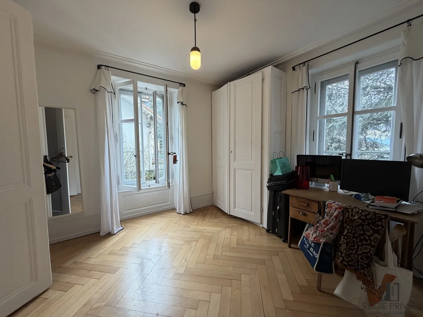 Magnifico triplex arredato con grande giardino nel centro di Losanna - Foto 8 di 13