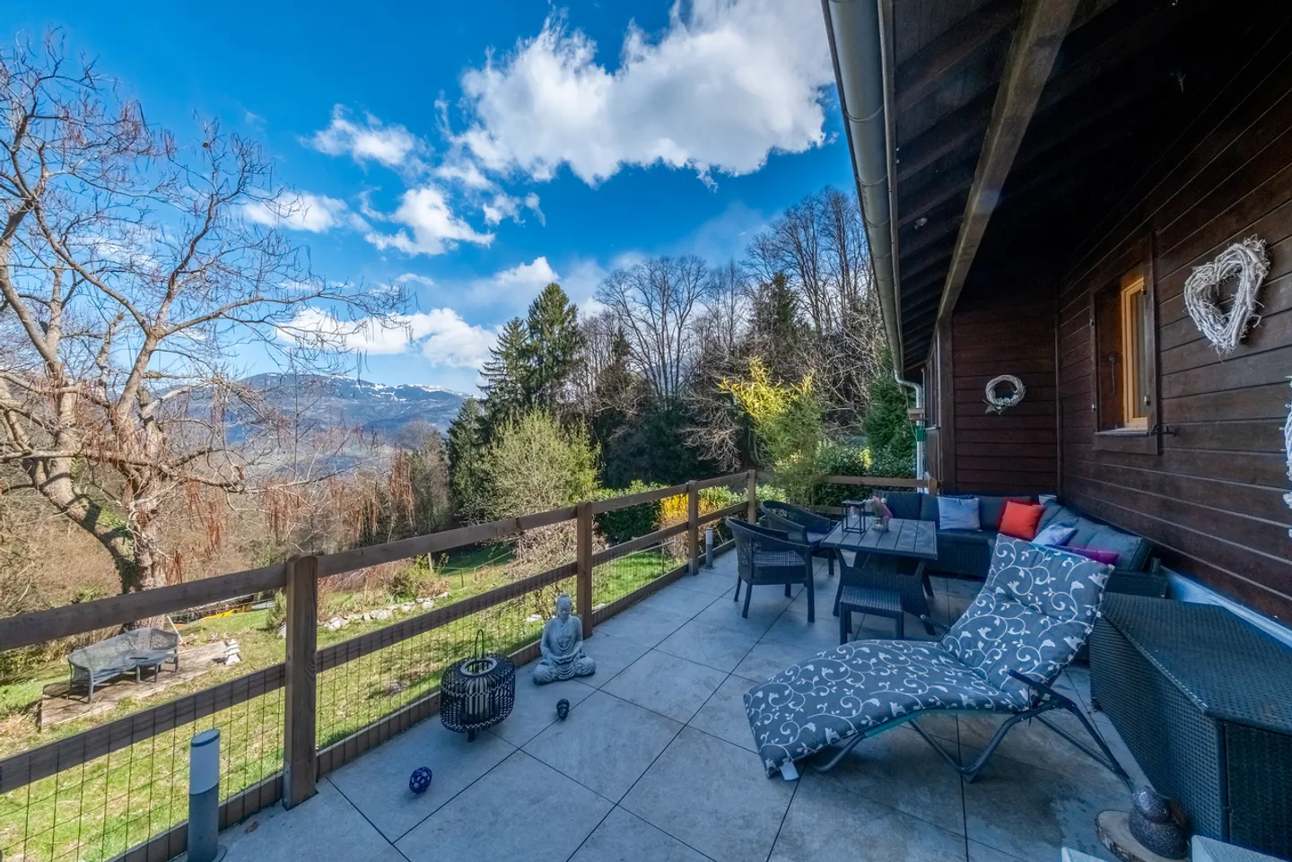 VILLA INDIVIDUALE RISTRUTTURATA - PICCOLO ANGolo DI PARADISO - IN ESCLUSIVA - Foto 2 di 11