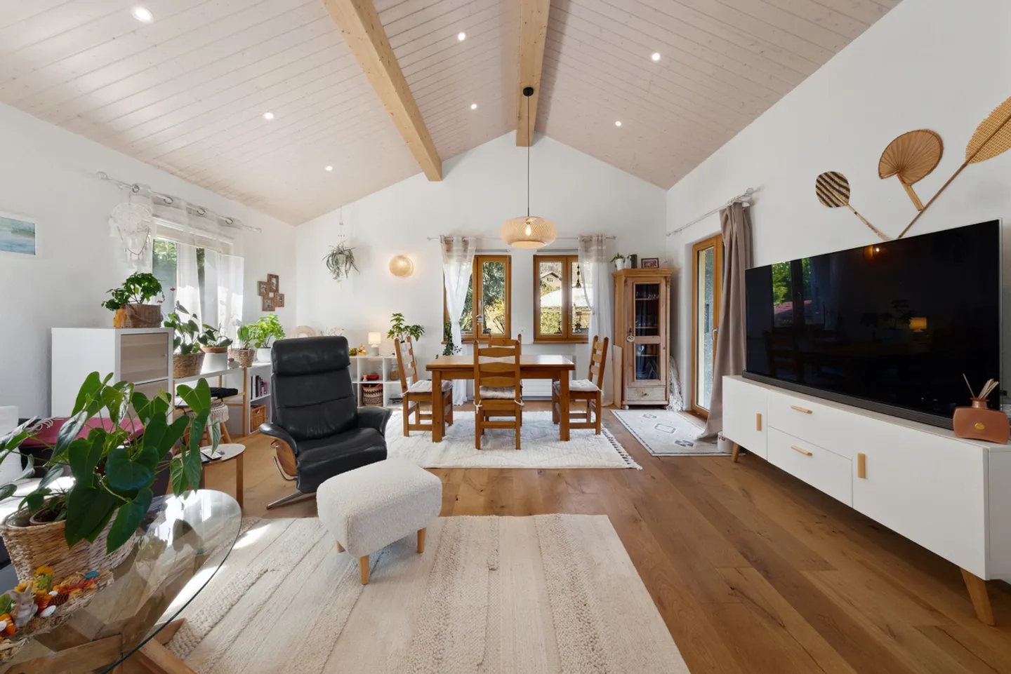 VILLA INDIVIDUALE RISTRUTTURATA - PICCOLO ANGolo DI PARADISO - IN ESCLUSIVA - Foto 6 di 11