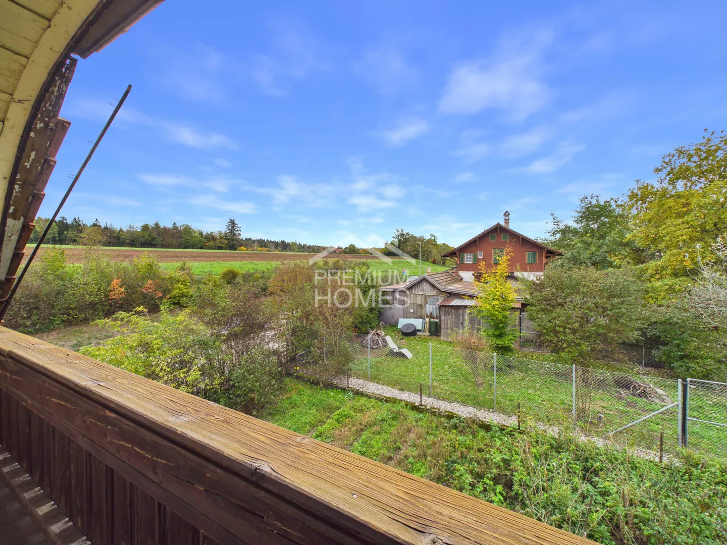 Building land with breathtaking views in a prime location - Photo 2 of 5