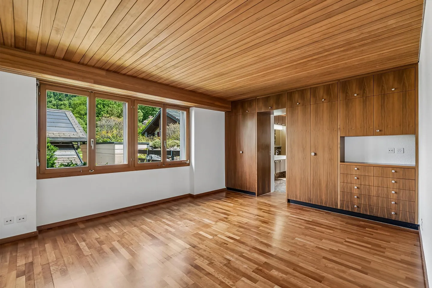 Spacieuse maison individuelle de 6 pièces à Mollis - Photo 9 sur 20