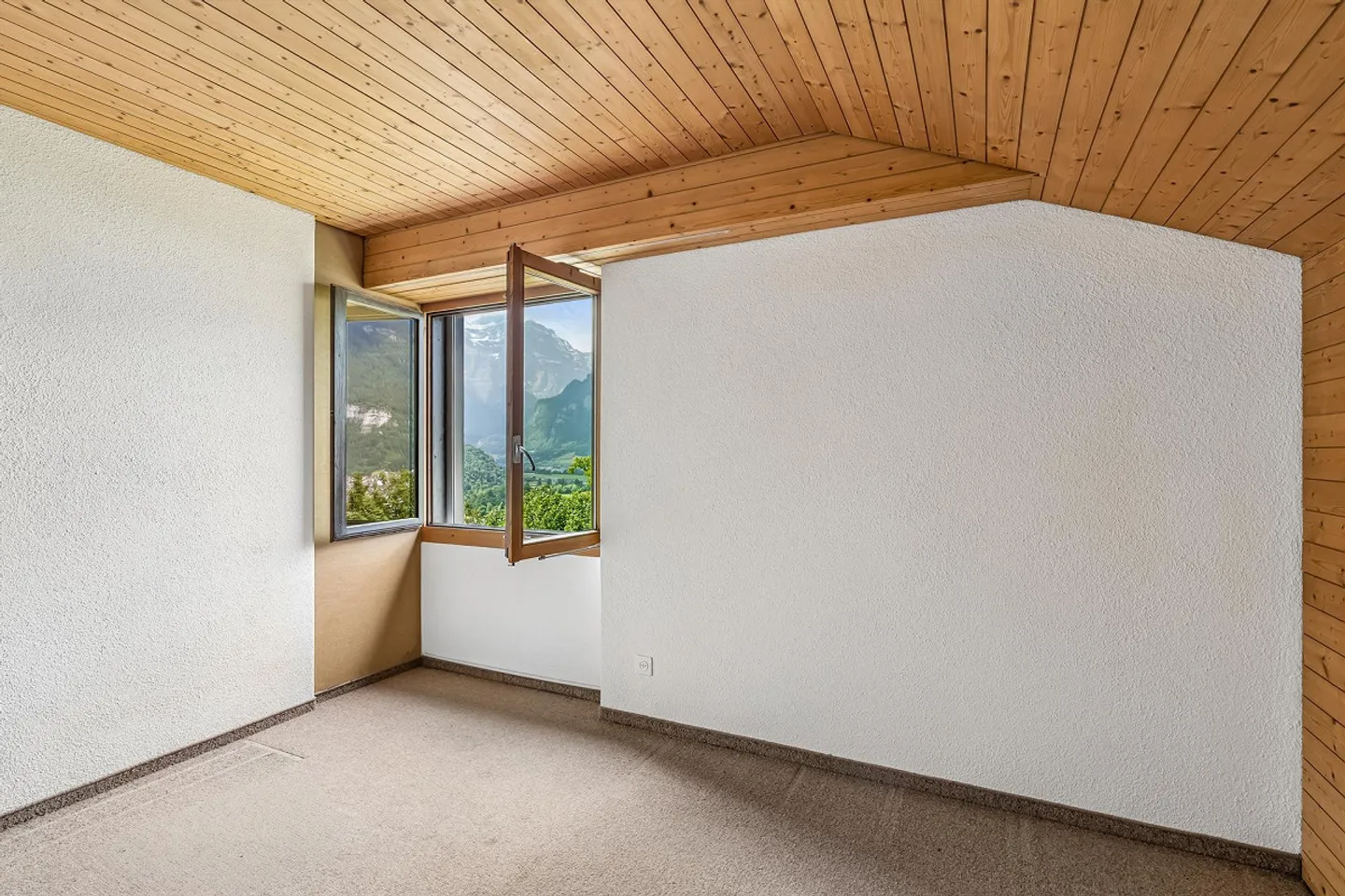 Spacieuse maison individuelle de 6 pièces à Mollis - Photo 12 sur 20