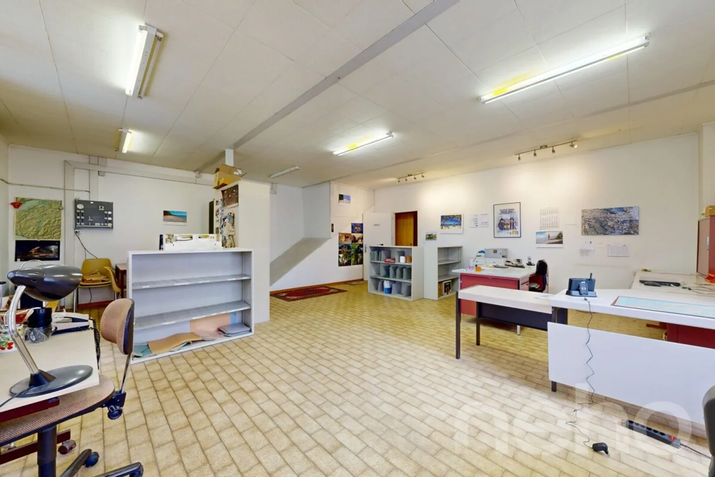 Gemischt genutztes Gebäude in Freiburg - Foto 9 von 12