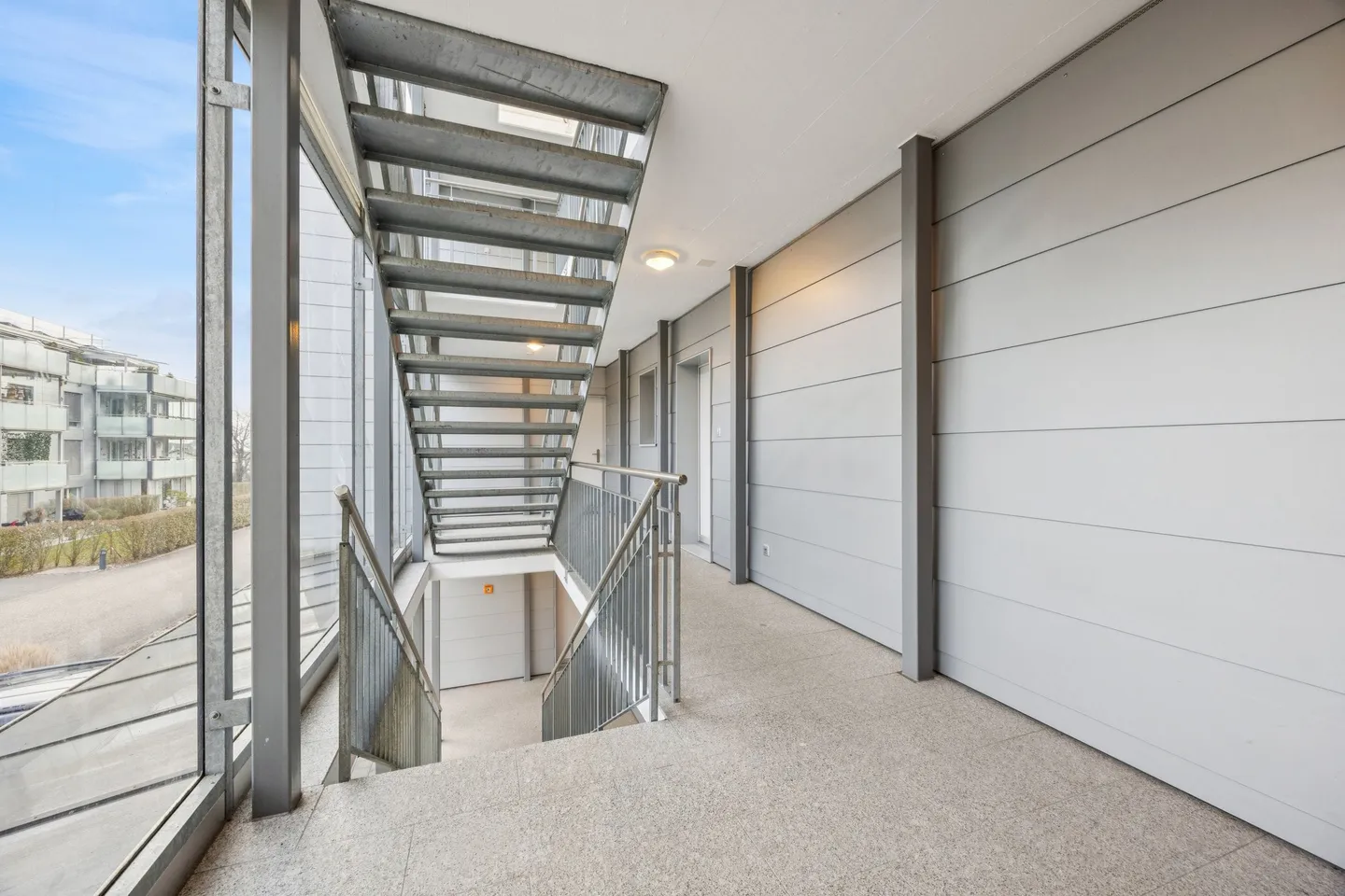 Modernes Apartment mit Balkon - Foto 12 von 13