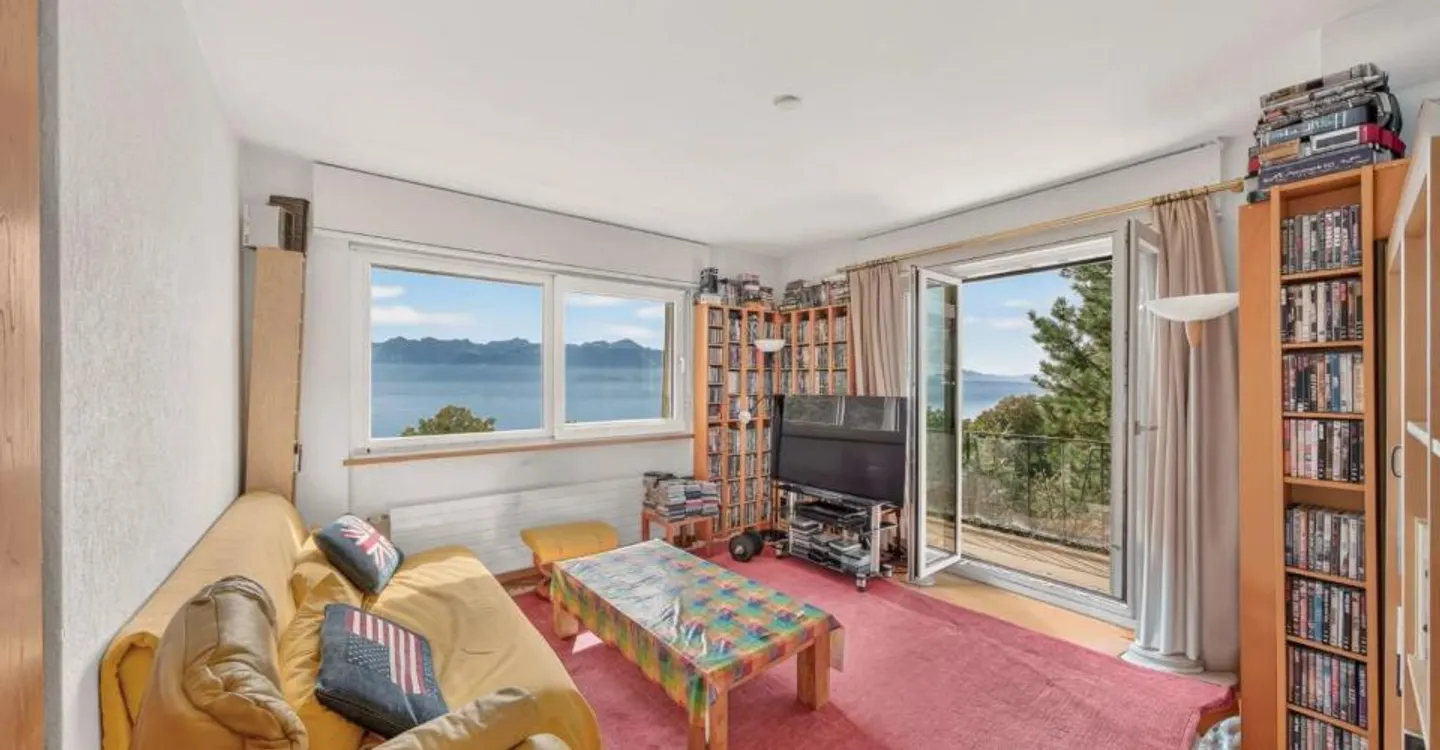 Maison de 6,5 pièces sur 1'654 m² avec vue lac et Alpes - Photo 4 sur 11