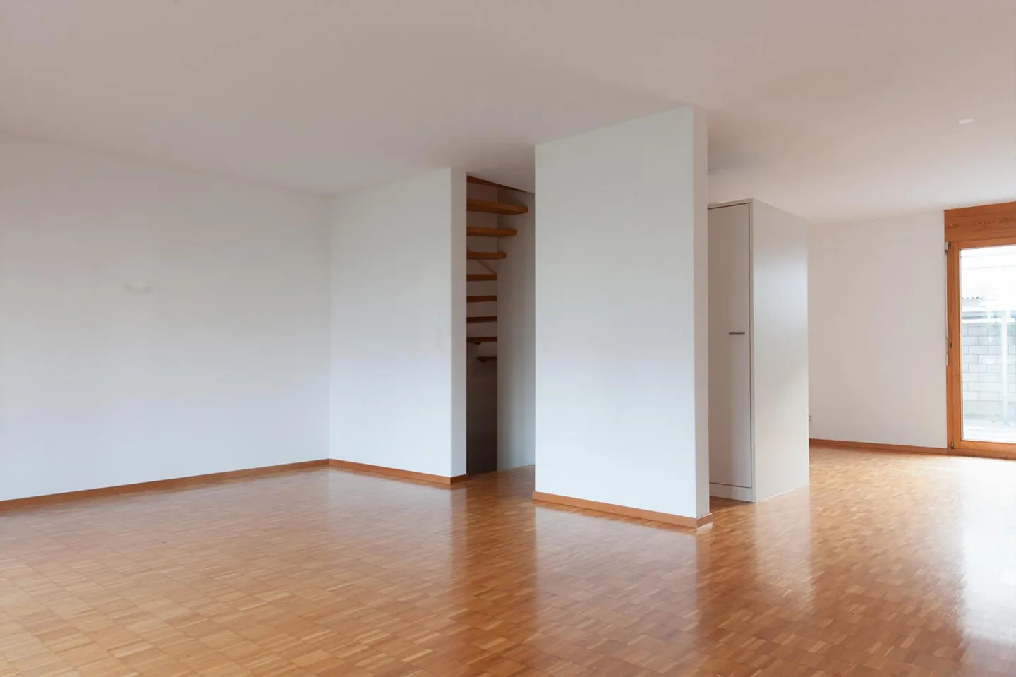 Reiheneinfamilienhaus im Stockwerkeigentum in Werdenberg, Grabs - Foto 4 von 15