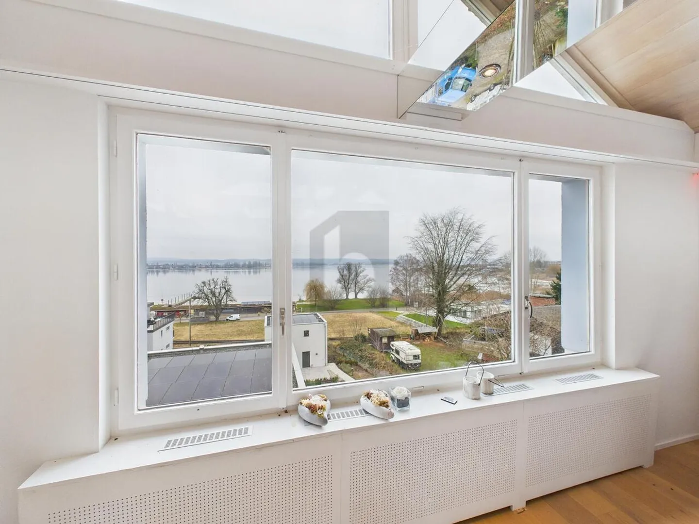 PANORAMIC VIEW OF LAKE CONSTANCE - Photo 5 of 6