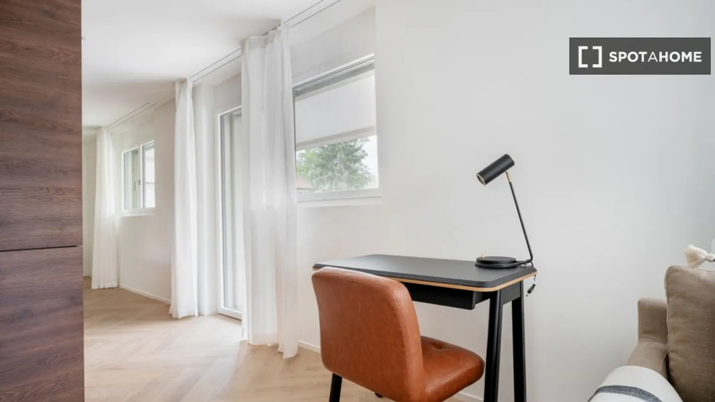 Découvrez, visitez et louez votre nouveau chez-vous en ligne en toute confiance. - Photo 5 sur 18