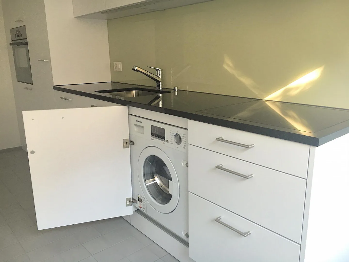 Geräumige Wohnung beim Spalentor - Foto 3 von 9