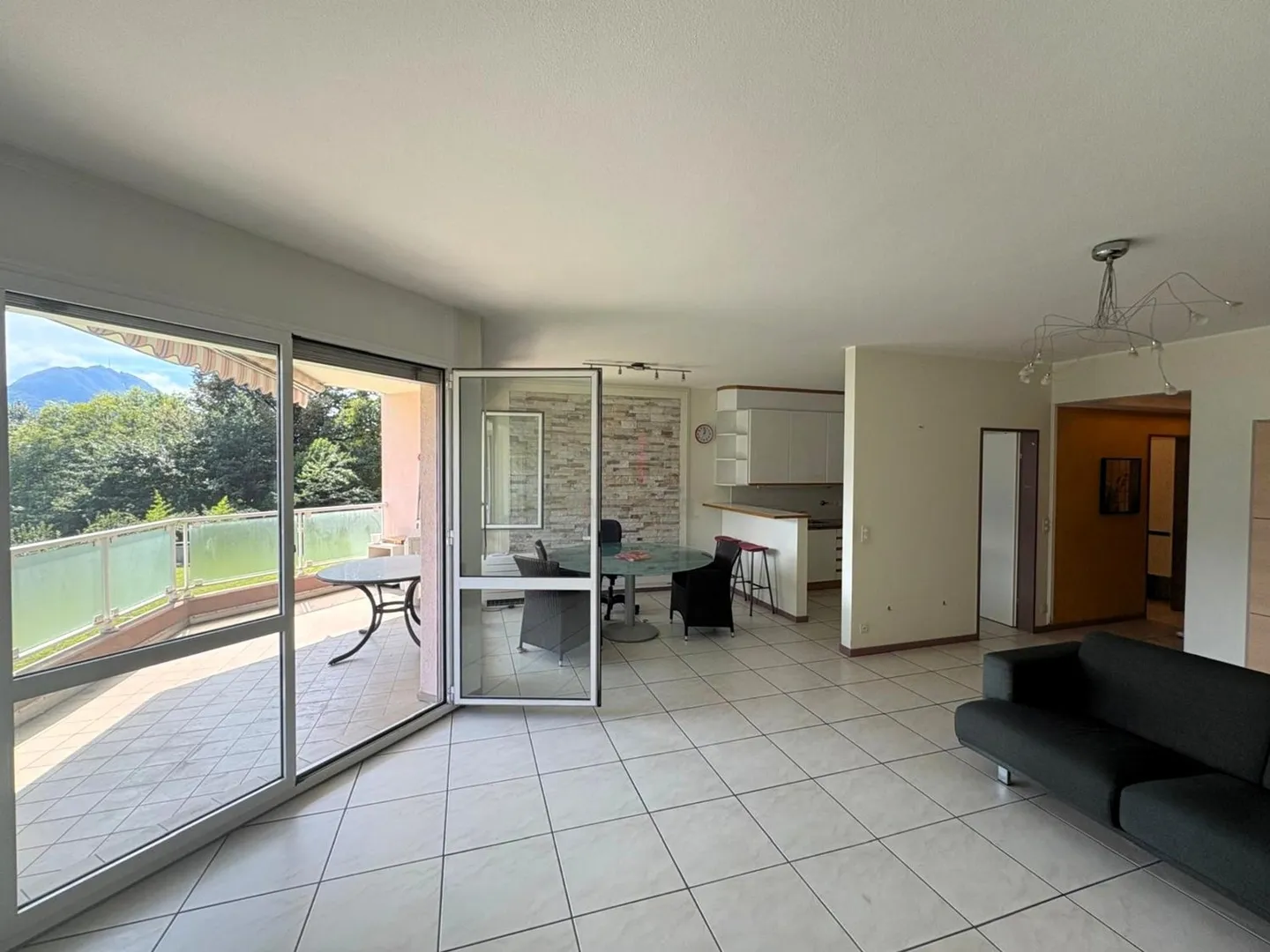 Magnificent view from your new home - Photo 4 of 11