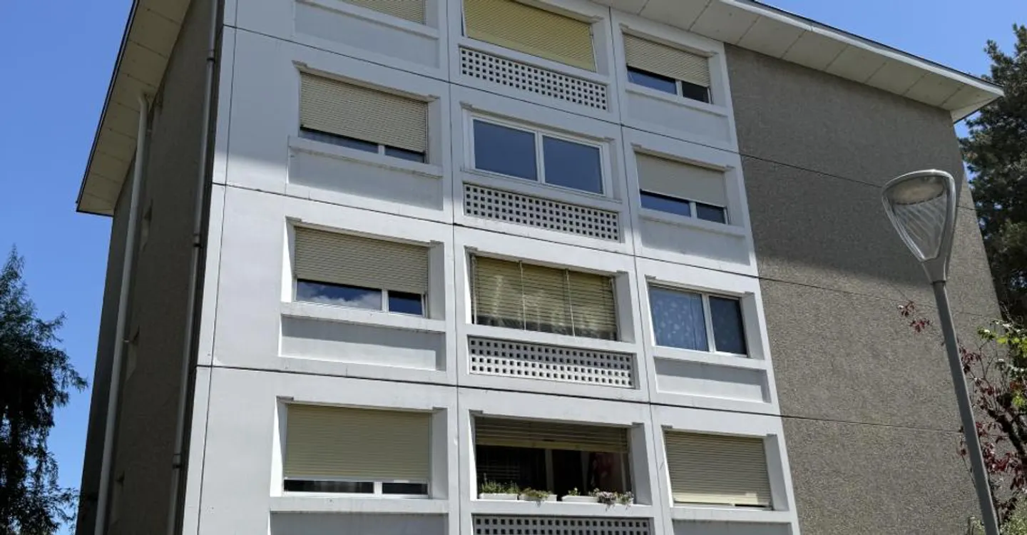 Préverenges 3.5 Zimmer nur wenige Schritte vom See entfernt - Foto 2 von 16