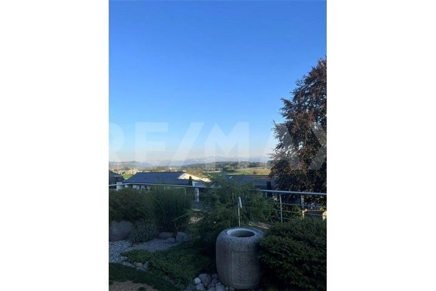 6 1/2 Room House in Sunny, Quiet Location with Dream View - Photo 8 of 8